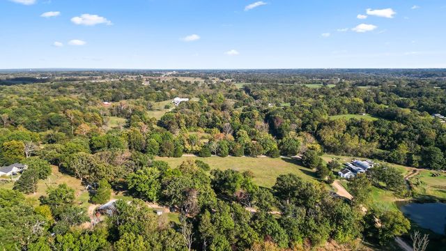 12342 Bluebird Road, Gravette, AR 72736