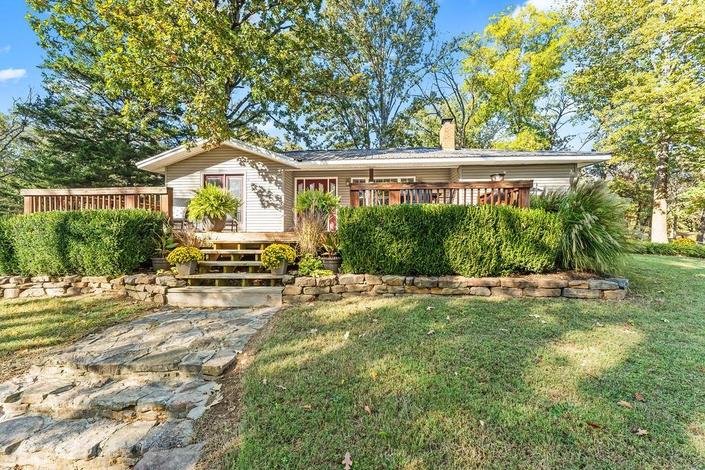 12342 Bluebird Road, Gravette, AR 72736