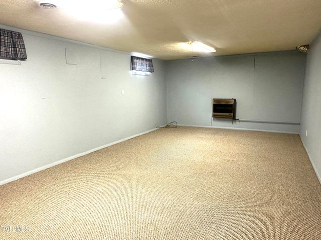 35 Hermitage Street, Greeneville, TN 37745