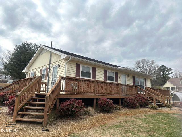 35 Hermitage Street, Greeneville, TN 37745