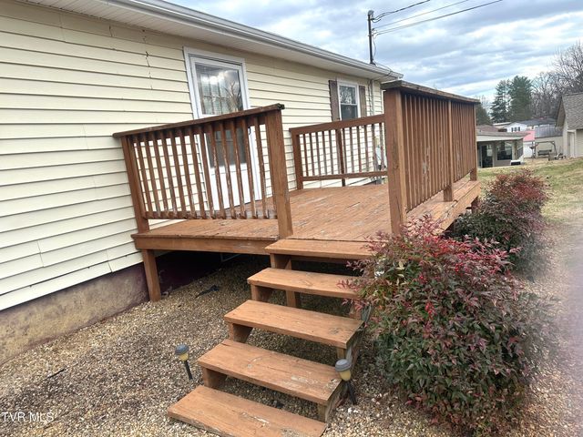 35 Hermitage Street, Greeneville, TN 37745