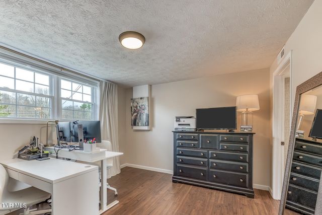 328 Kings Road, Piney Flats, TN 37686