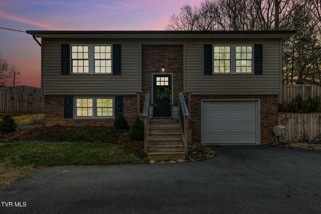 328 Kings Road, Piney Flats, TN 37686