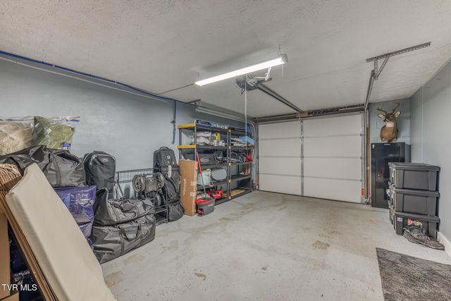 328 Kings Road, Piney Flats, TN 37686