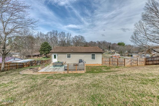 328 Kings Road, Piney Flats, TN 37686