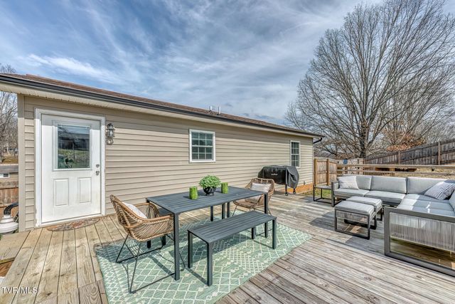 328 Kings Road, Piney Flats, TN 37686