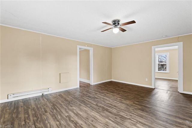 521 E 1st Street, Lexington, NC 27292