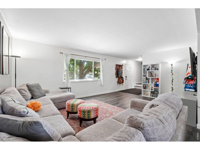 1535 S Terry St, Longmont, CO 80501