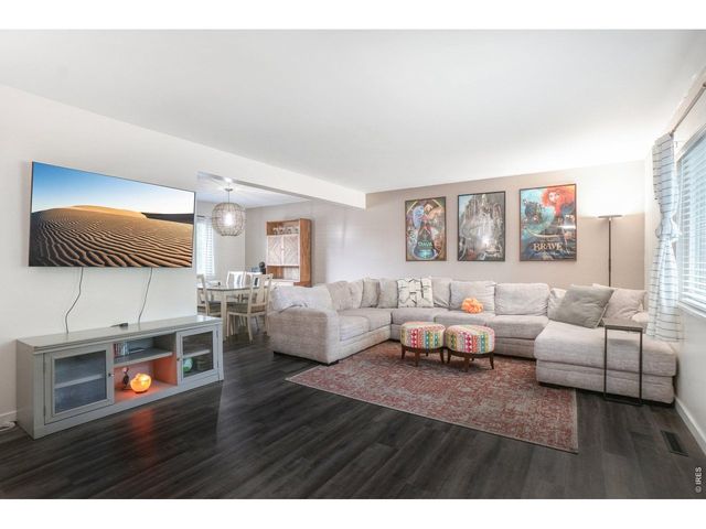 1535 S Terry St, Longmont, CO 80501