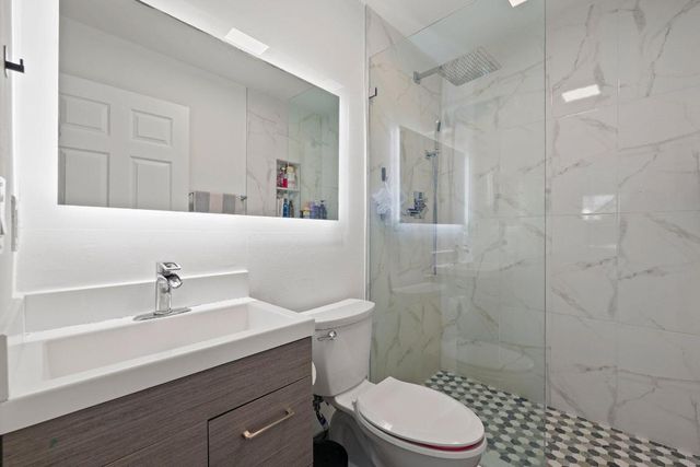 18998 Cloud Lake Circle, Boca Raton, FL 33496