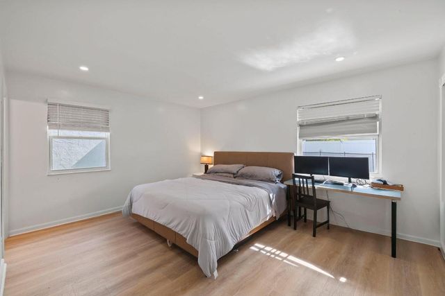 18998 Cloud Lake Circle, Boca Raton, FL 33496