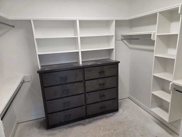 5742 NE Minnow Ln, Elgin, OK 73538