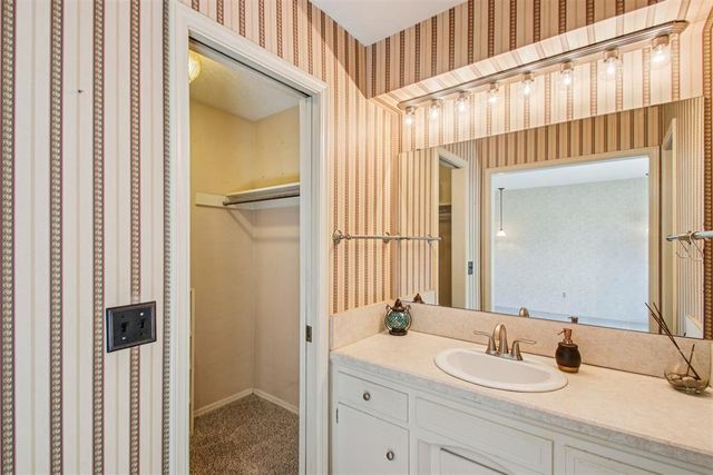 8500 N Arlington Drive, Oklahoma City, OK 73132