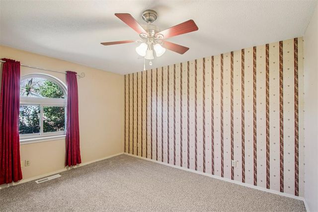 8500 N Arlington Drive, Oklahoma City, OK 73132