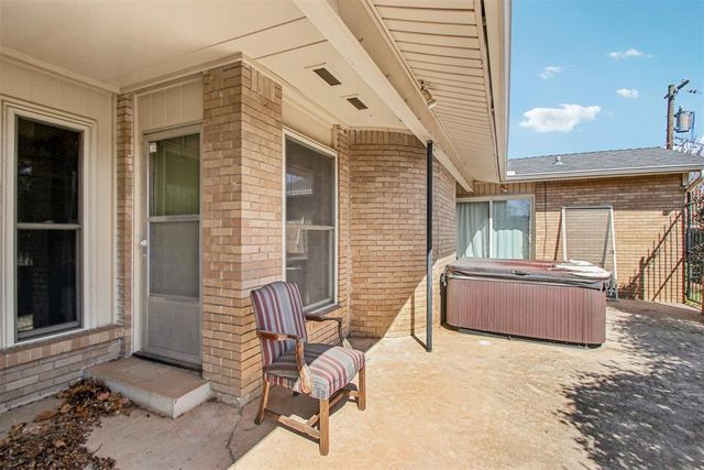 8500 N Arlington Drive, Oklahoma City, OK 73132