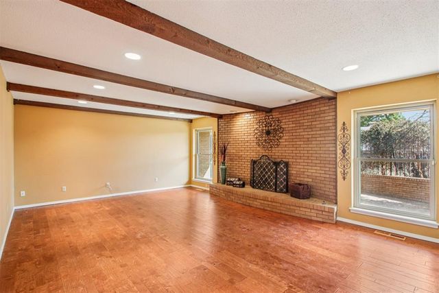 8500 N Arlington Drive, Oklahoma City, OK 73132