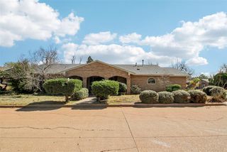 8500 N Arlington Drive, Oklahoma City, OK 73132