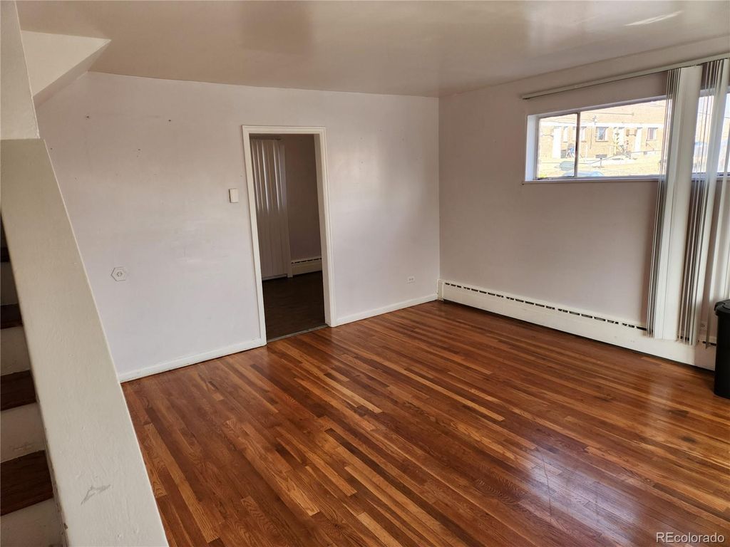 Image 2 of property listing at 1837 W Mosier Place, Denver, CO 80223