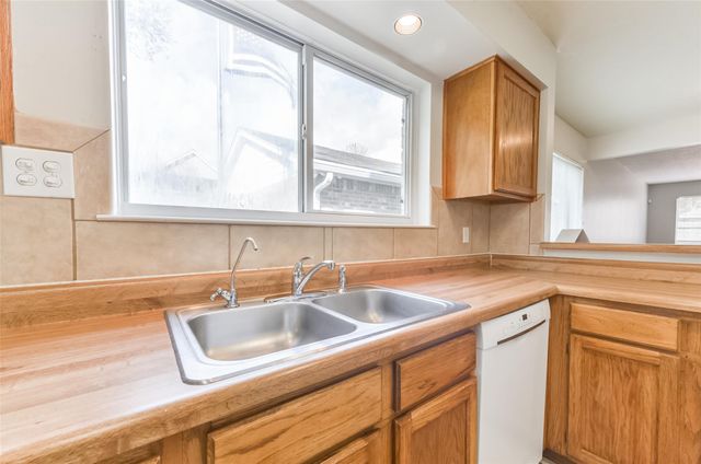 16606 Burlcreek, Houston, TX 77084