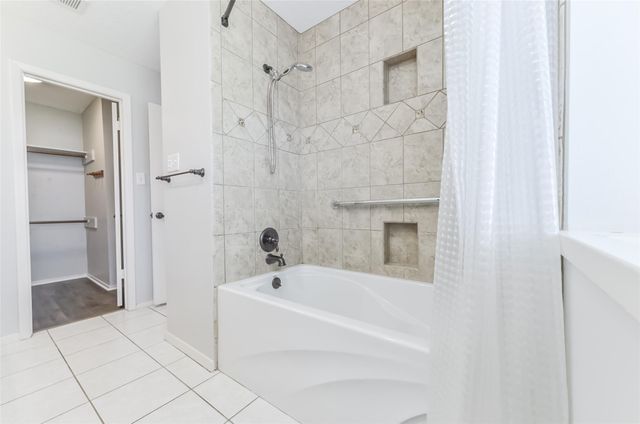 16606 Burlcreek, Houston, TX 77084