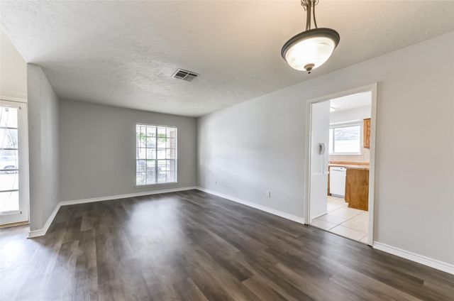 16606 Burlcreek, Houston, TX 77084