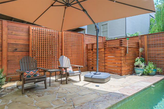 5217 Rose Street A, Houston, TX 77007