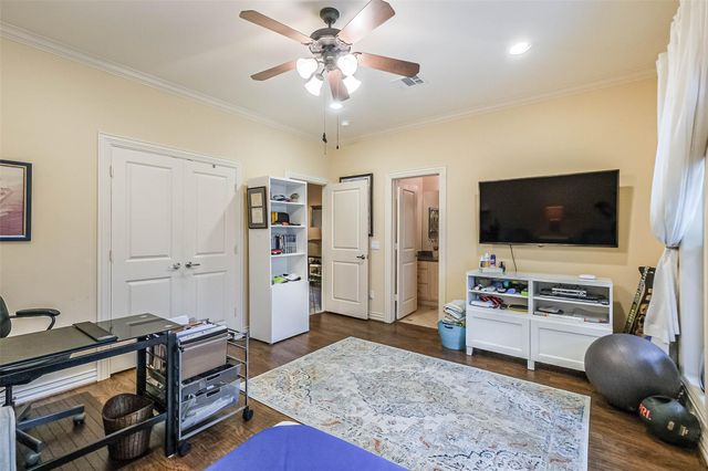 5217 Rose Street A, Houston, TX 77007