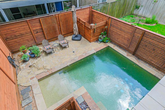5217 Rose Street A, Houston, TX 77007