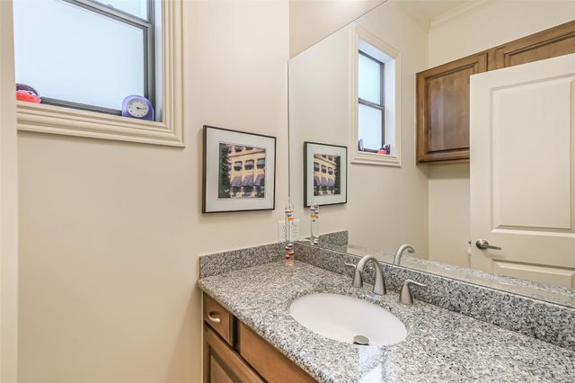 5217 Rose Street A, Houston, TX 77007