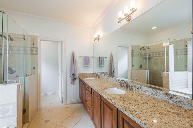 5217 Rose Street A, Houston, TX 77007