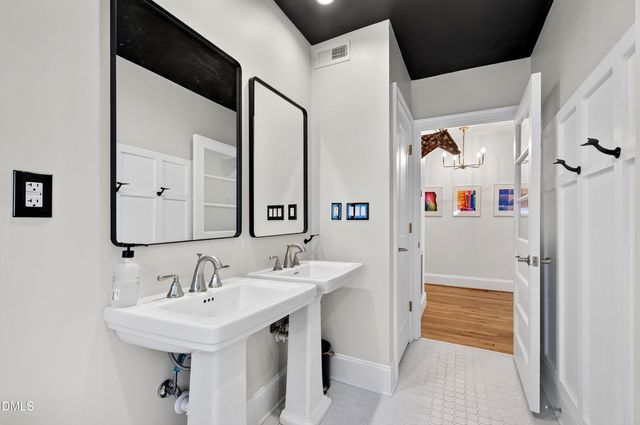 519 E Lane Street, Raleigh, NC 27601