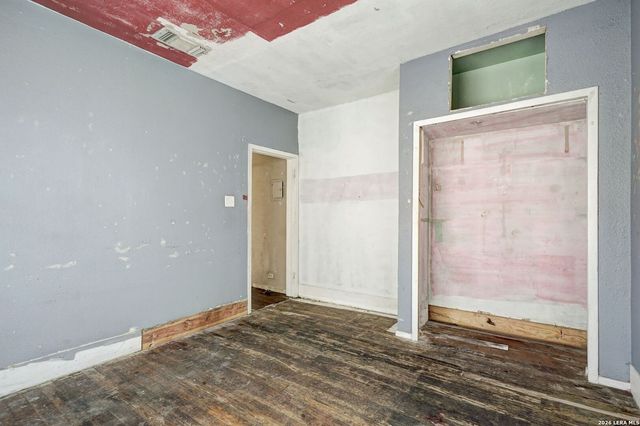 402 Helena St, San Antonio, TX 78204