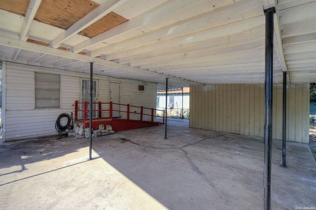402 Helena St, San Antonio, TX 78204