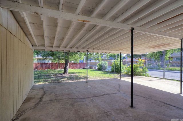 402 Helena St, San Antonio, TX 78204