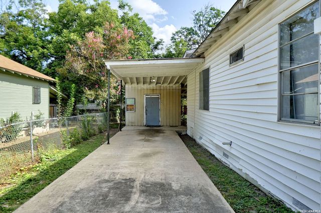 402 Helena St, San Antonio, TX 78204