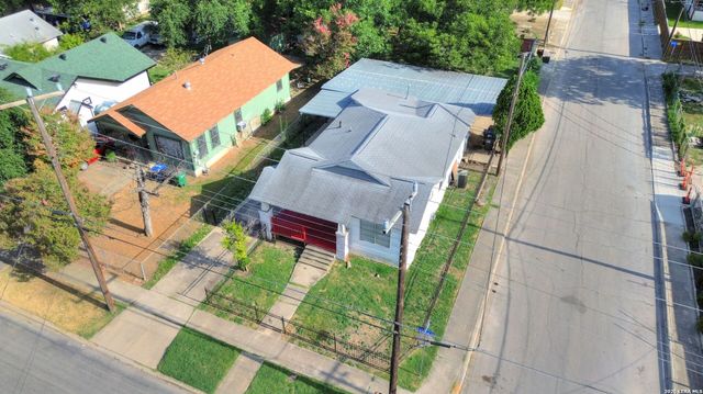 402 Helena St, San Antonio, TX 78204