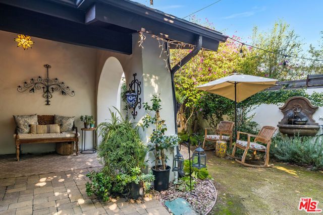 4635 Bellflower Avenue, North Hollywood (los Angeles), CA 91602