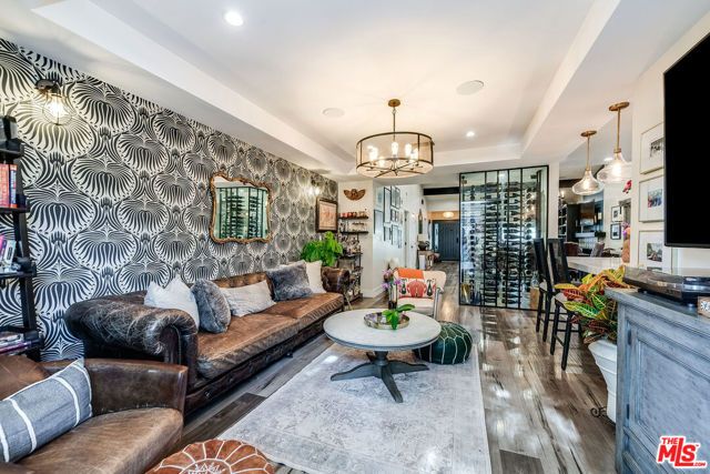 4635 Bellflower Avenue, North Hollywood (los Angeles), CA 91602