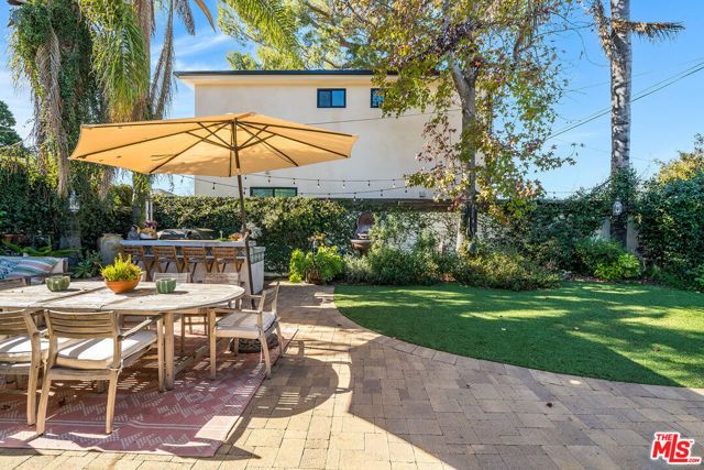 4635 Bellflower Avenue, North Hollywood (los Angeles), CA 91602