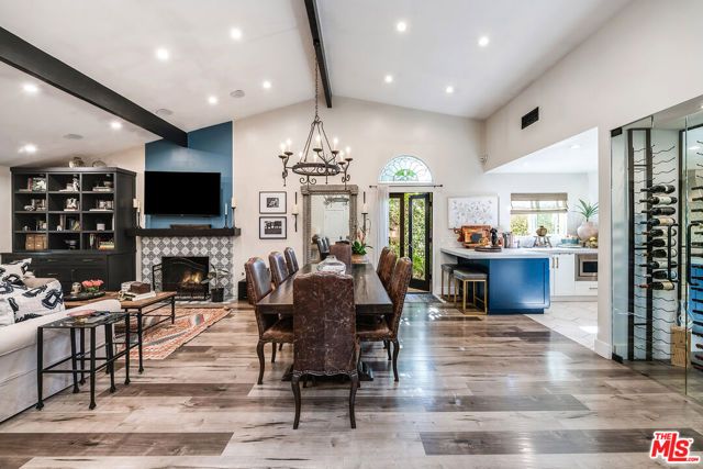 4635 Bellflower Avenue, North Hollywood (los Angeles), CA 91602