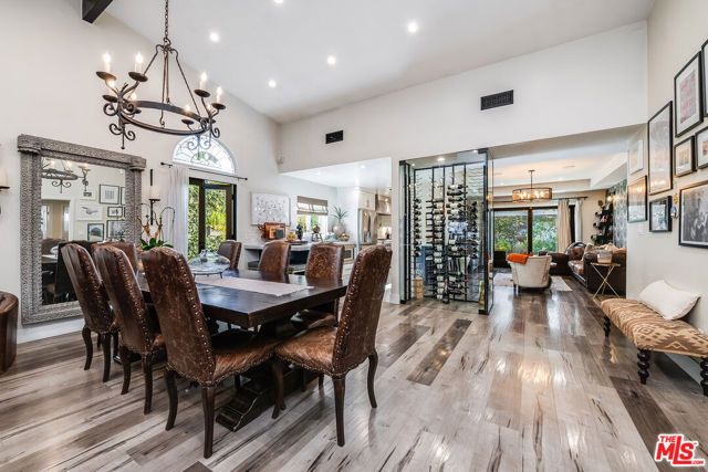 4635 Bellflower Avenue, North Hollywood (los Angeles), CA 91602