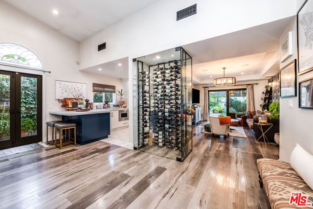 4635 Bellflower Avenue, North Hollywood (los Angeles), CA 91602