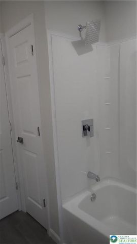 2556 North Delaware Drive, Upper Mt Bethel Twp, PA 18343