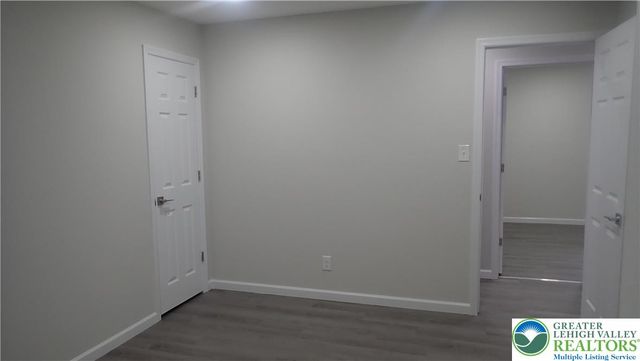 2556 North Delaware Drive, Upper Mt Bethel Twp, PA 18343