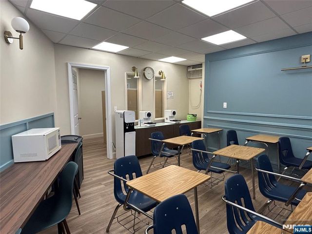 217 Main Street 217 A & 217 C, Fort Lee, NJ 07024