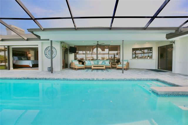 5806 CRUISER WAY, Tampa, FL 33615