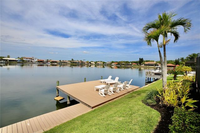 5806 CRUISER WAY, Tampa, FL 33615