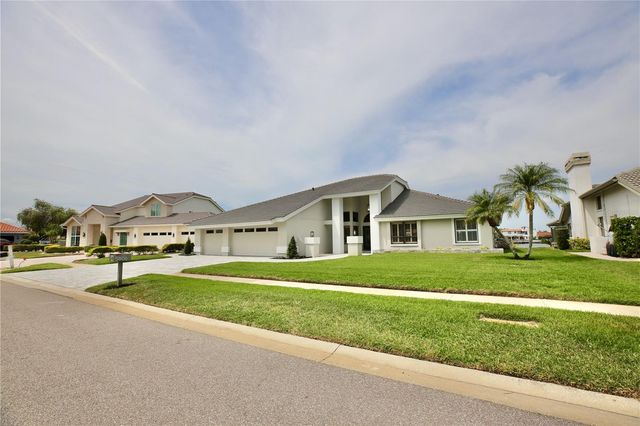 5806 CRUISER WAY, Tampa, FL 33615