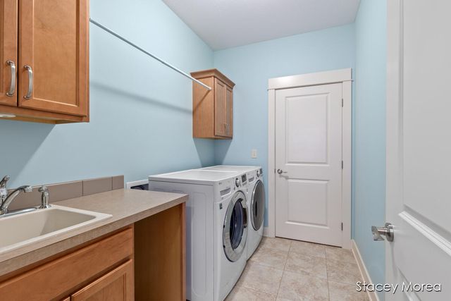 3808 Preserve Drive, Belmont, MI 49306