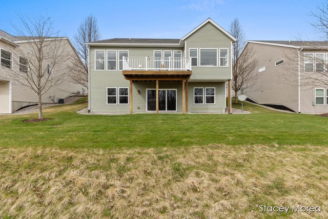 3808 Preserve Drive, Belmont, MI 49306